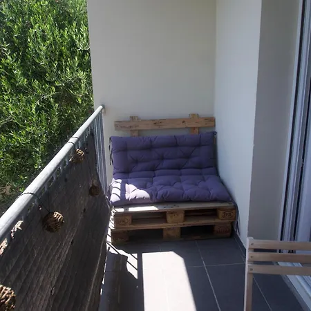 Apartment T1 Bis Duplex 400m