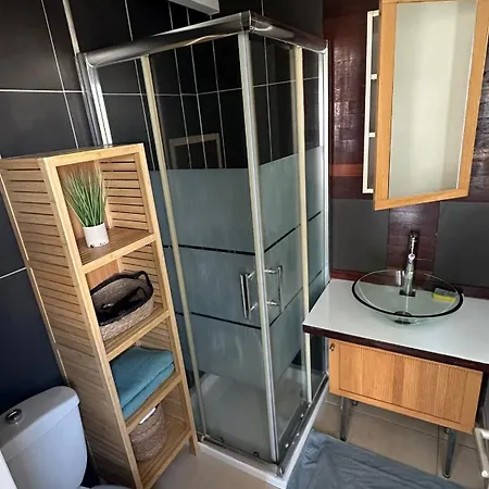 T1 Bis Duplex 400m * La Rochelle (Charente-Maritime)